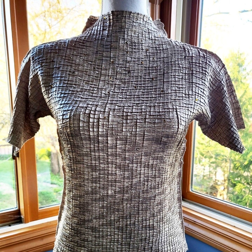 C'est Duo Metallic Beige Top with Rhinestones in Easy Pullover Sz Large